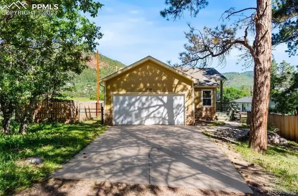 530 Fort Collins Drive, Palmer Lake, CO 80133
