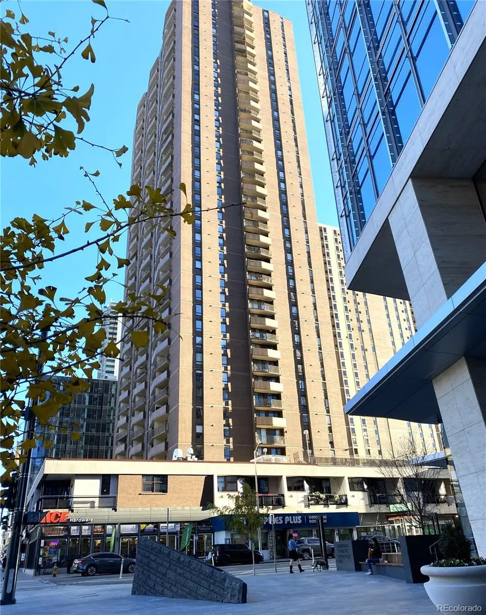 1020 15th Street #33B, Denver, CO 80202 - Image #1