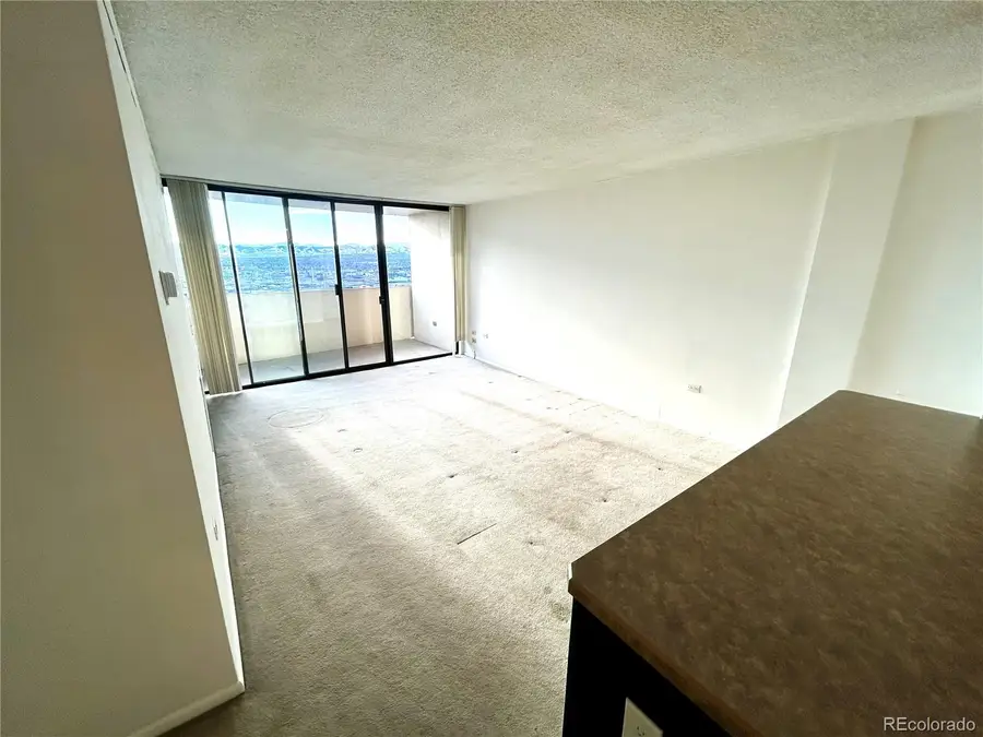 1020 15th Street #33B, Denver, CO 80202 - Image #3