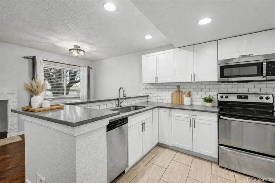 10490 W Jewell Avenue #E, Lakewood, CO 80232 - #2