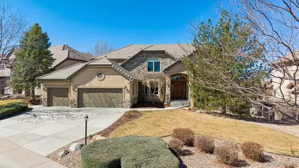 6893 S Netherland Way, Aurora, CO 80016