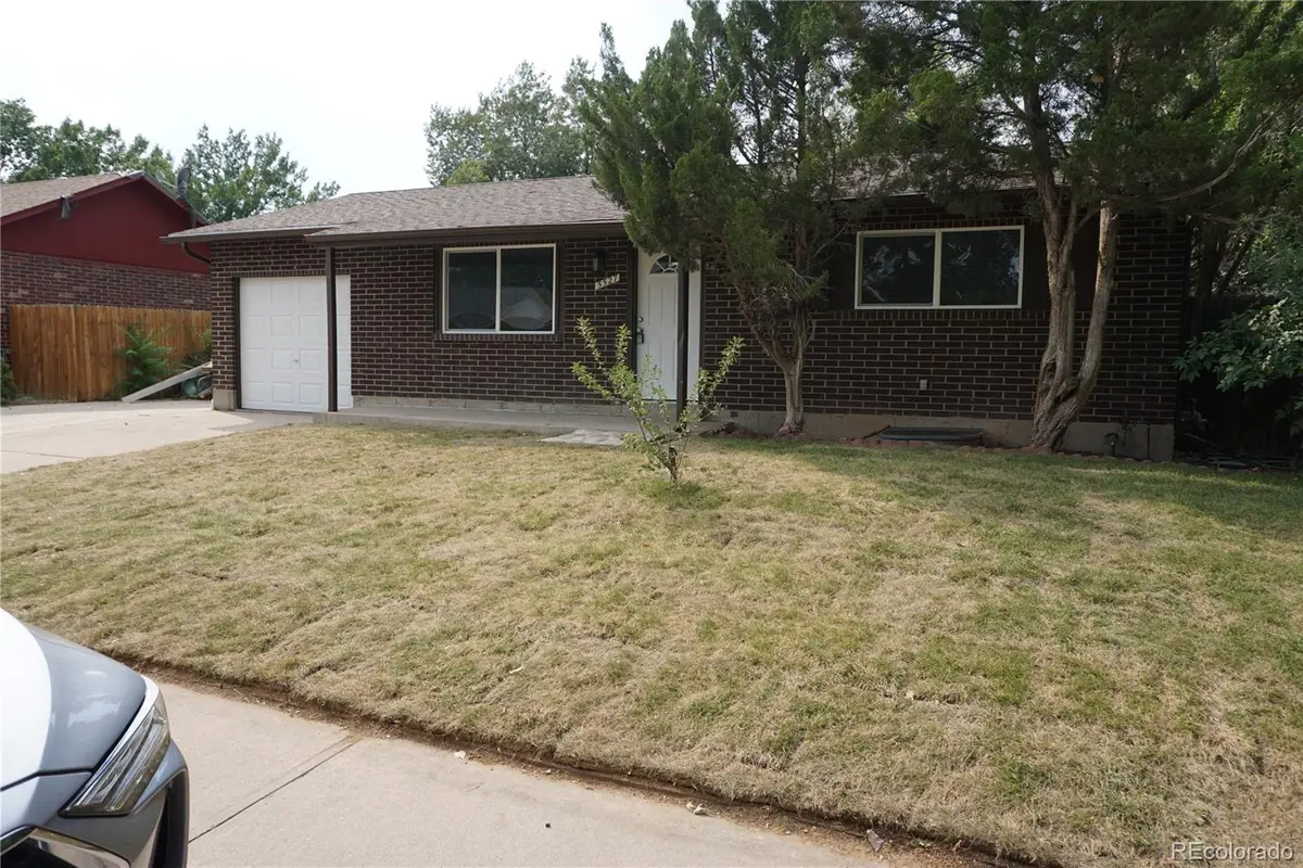 5527 Chandler Court, Denver, CO 80239 - #1