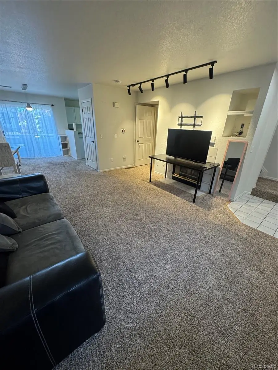 1382 S Cathay Court #102, Aurora, CO 80017 - Image #2