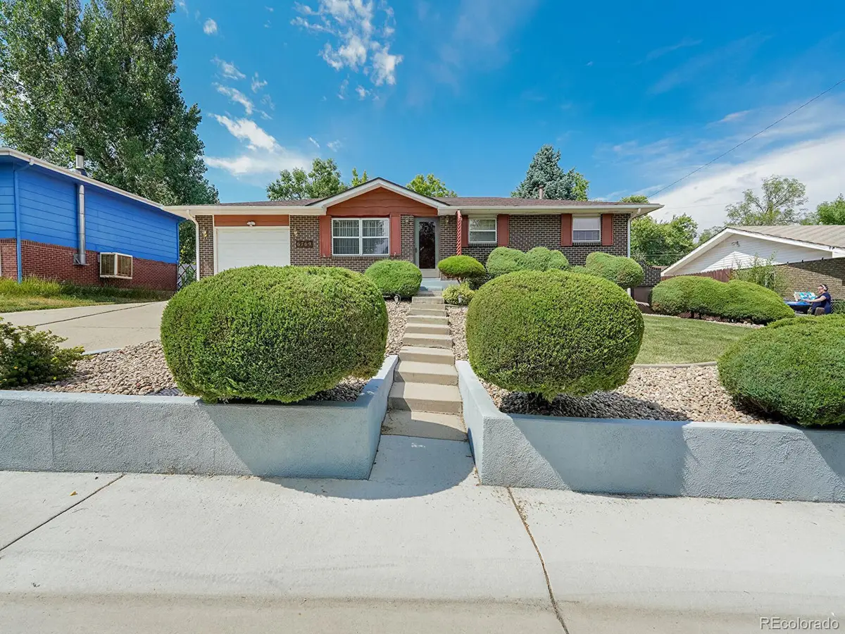 6769 W 70th Avenue, Arvada, CO 80003 - #1