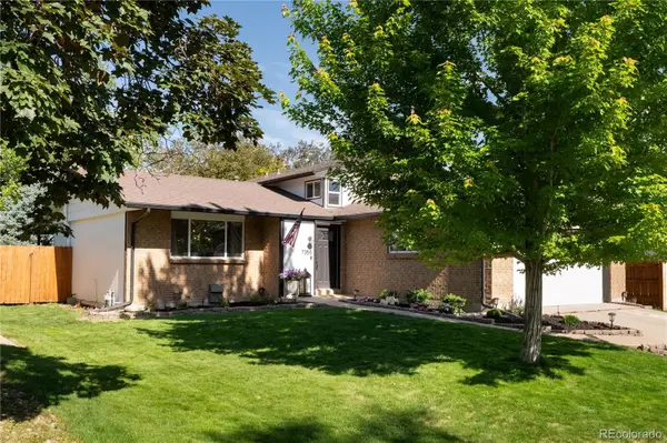 7355 S Elm Court, Centennial, CO 80122