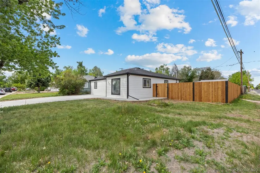 1297 Victor Street, Aurora, CO 80011 - Image #3