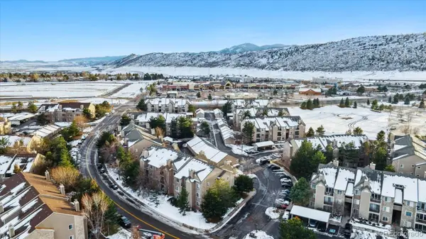 7415 S Alkire Street #203, Littleton, CO 80127