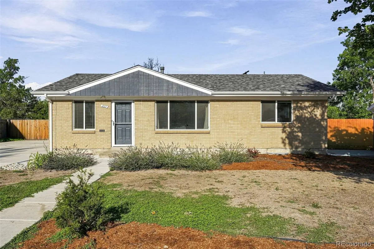 857 Iola, Aurora, CO 80010 - #1