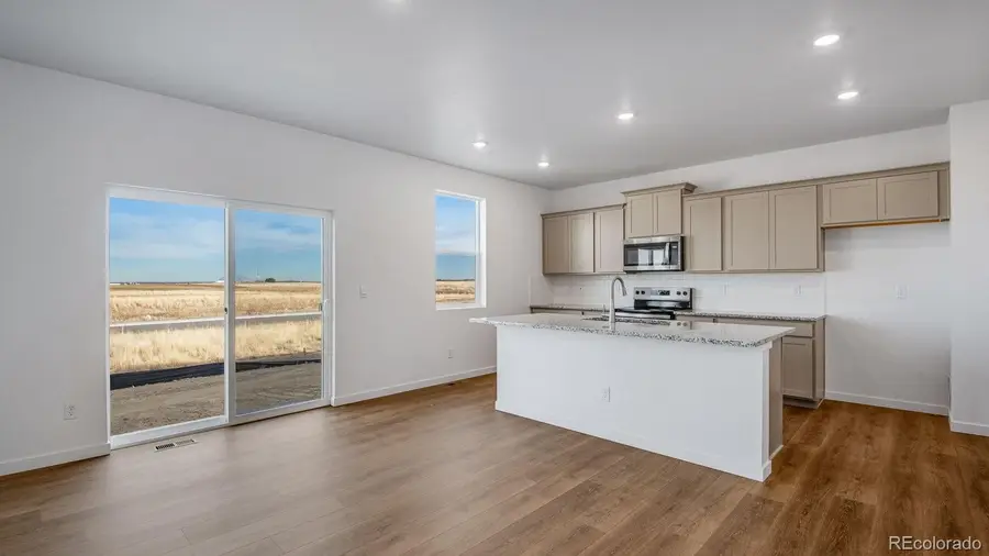 43033 Castle Stuart Street, Elizabeth, CO 80107 - #2