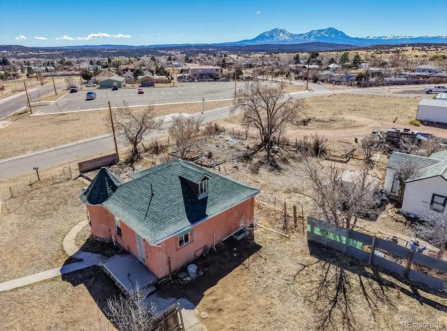 402 W Pine Street, Walsenburg, CO 81089 - #3