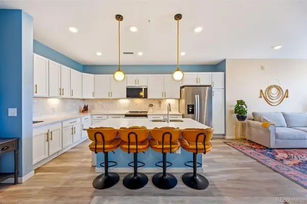 420 E Fremont Place #201, Centennial, CO 80122