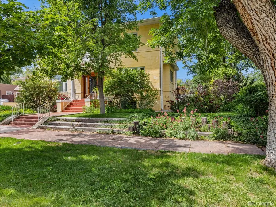 321 W 18th Street, Pueblo, CO 81003 - #2