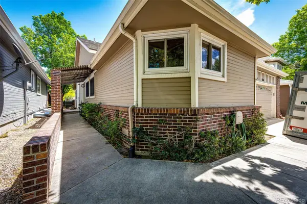 2566 S Independence Court, Lakewood, CO 80227