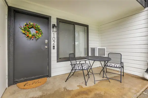 532 Oakwood Drive #B102, Castle Rock, CO 80104