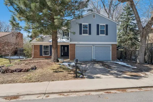 2711 S Oakland Circle E, Aurora, CO 80014