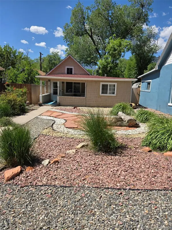 2313 W Bijou Street, Colorado Springs, CO 80904