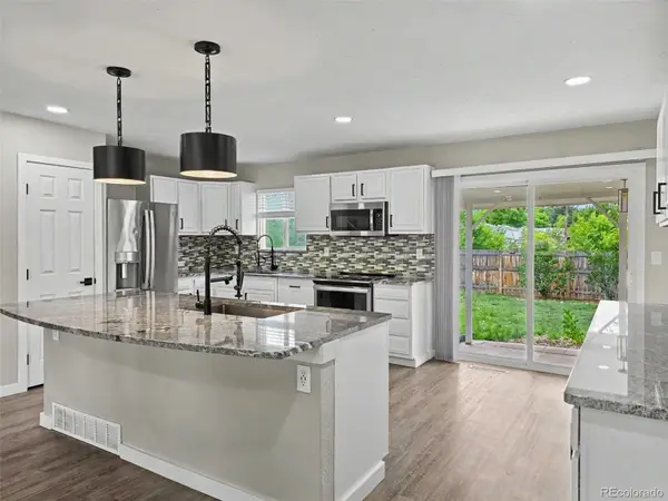 1122 Drake Circle, Colorado Springs, CO 80915