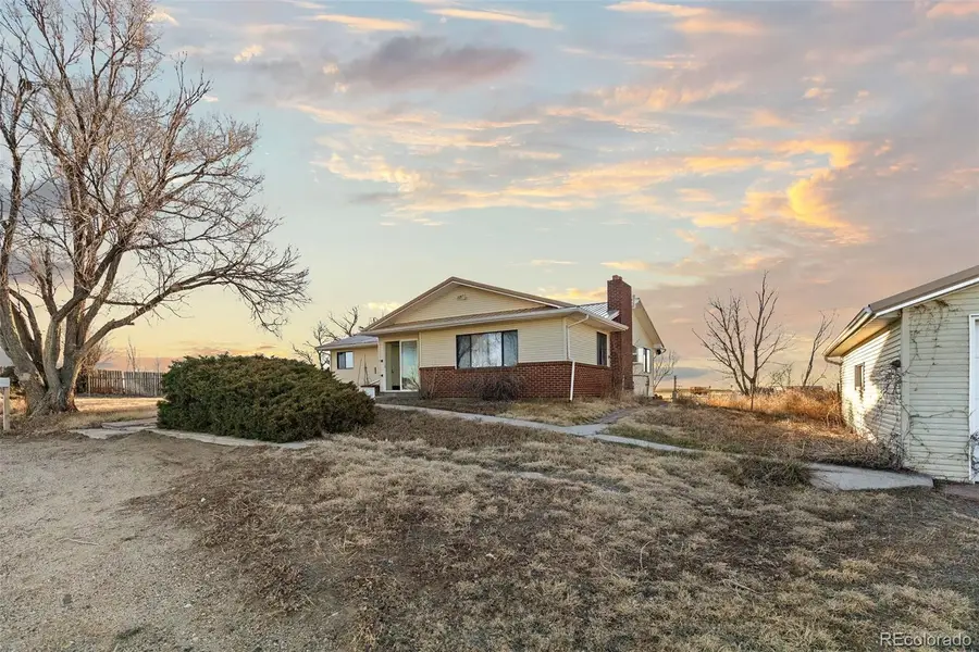 470 Vine Street, Deer Trail, CO 80105 - Image #2