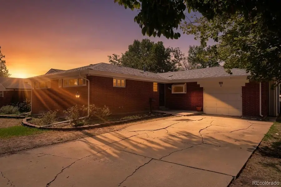 1011 Jamaica, Aurora, CO 80010 - #2