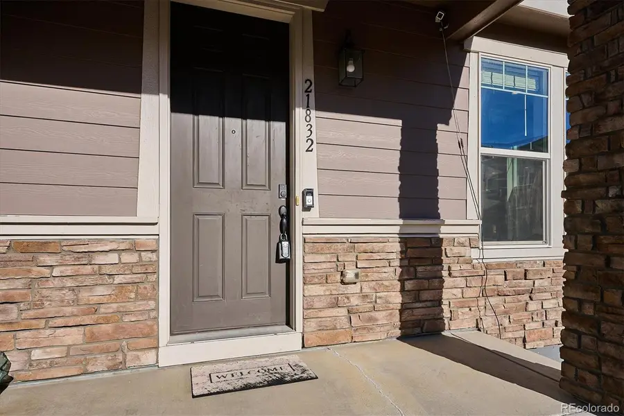 21832 E Quincy Circle, Aurora, CO 80015 - Image #2