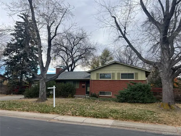 11820 W 30th Place, Lakewood, CO 80215