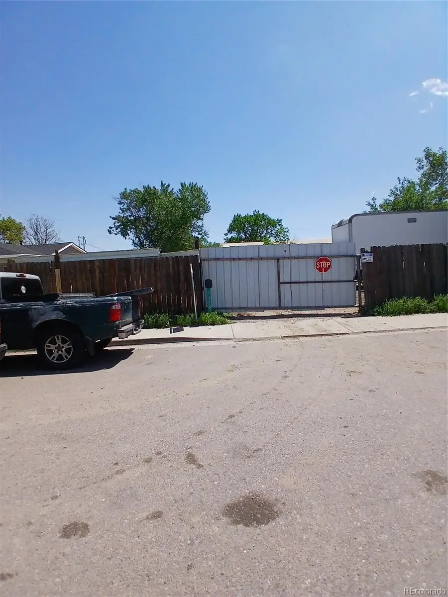 5358 Magnolia Street, Commerce City, CO 80022 - #2