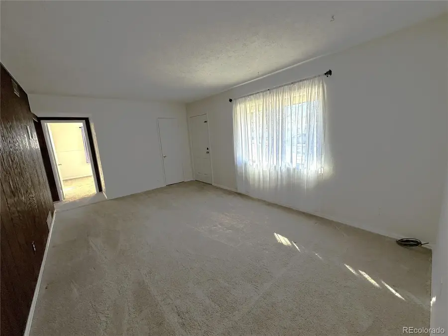 756 Vaughn Street, Aurora, CO 80011 - Image #3