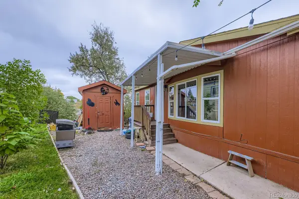 9400 Elm Ct, Denver, CO 80260