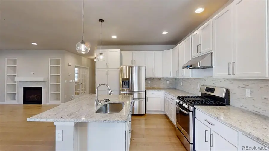 521 E Hinsdale Avenue, Littleton, CO 80122 - #2