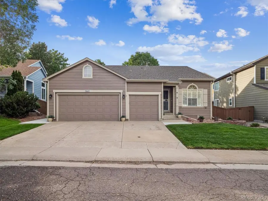 9669 Sydney Lane, Highlands Ranch, CO 80130 - #2