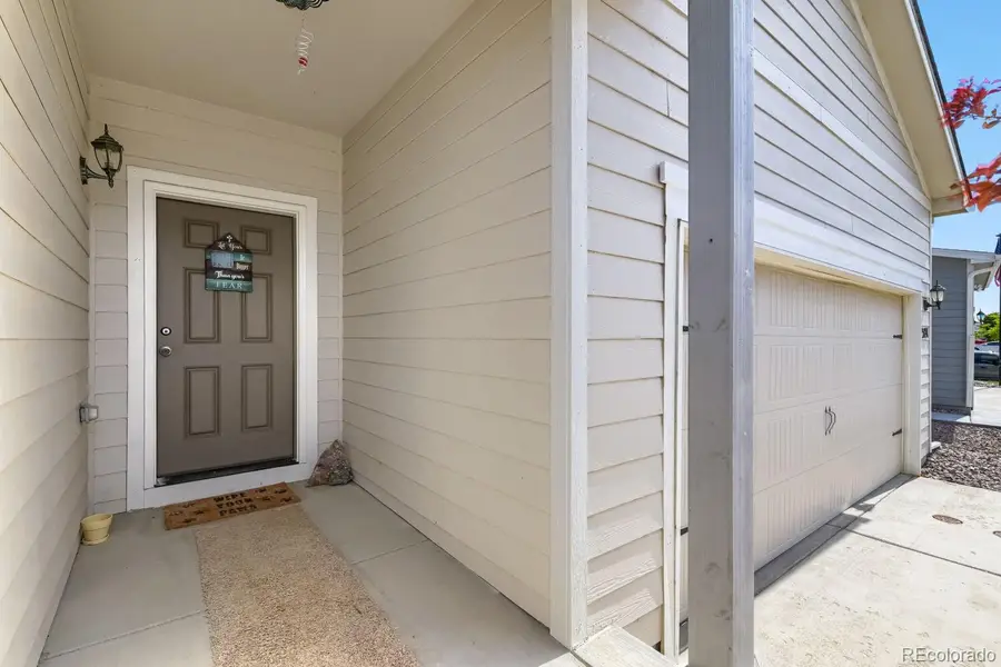 524 Evans Avenue, Keenesburg, CO 80643 - #3