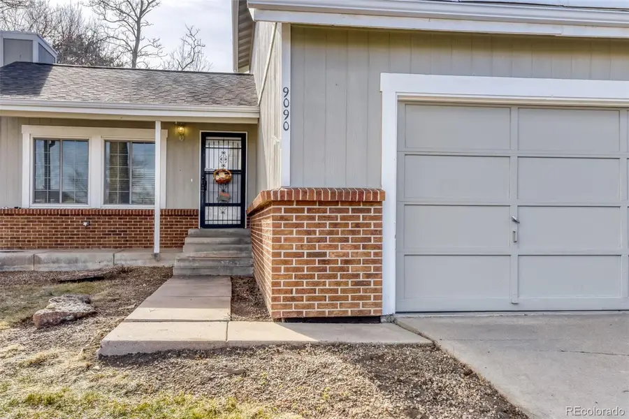 9090 Hunters Creek Street, Littleton, CO 80126 - #2