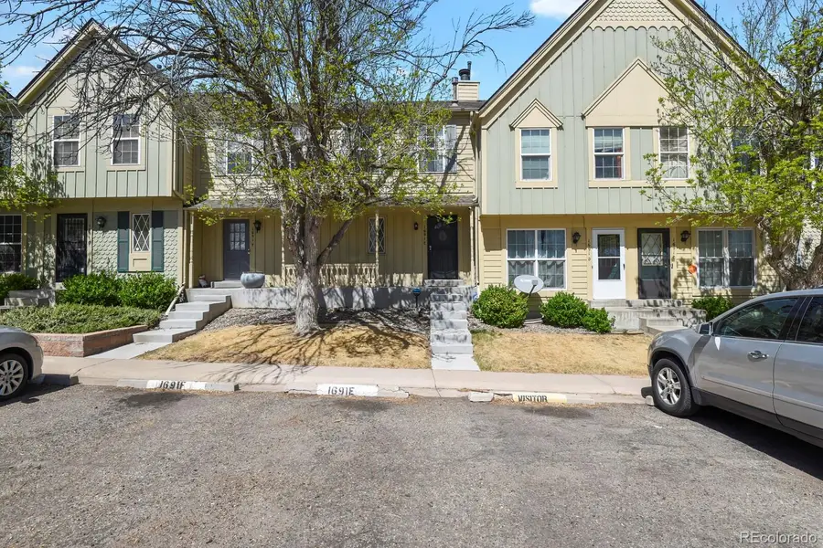 1691 S Idalia Circle #E, Aurora, CO 80017 - #2