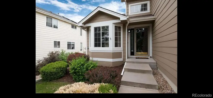 724 Sparrow Hawk Drive, Highlands Ranch, CO 80129 - Image #2