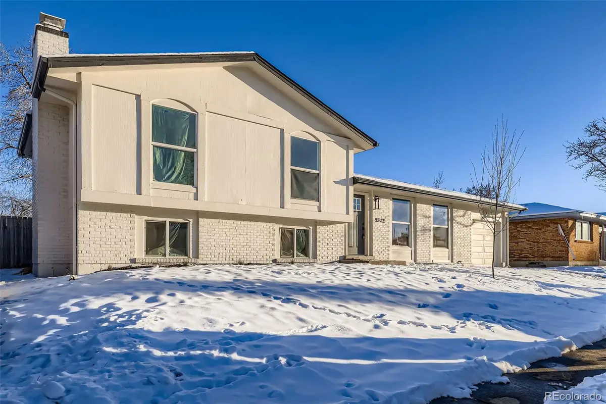 5222 Tucson Way, Denver, CO 80239 - Image #1