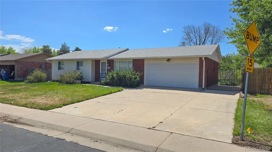 6486 W Iowa Avenue, Lakewood, CO 80232 - #2