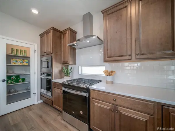 21875 E 51st Drive, Aurora, CO 80019