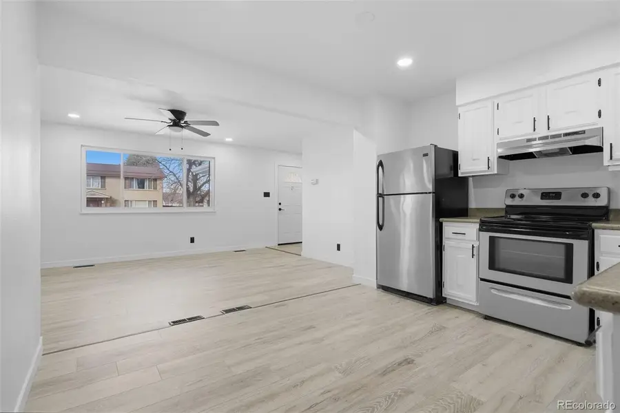 12254 E Beekman Place, Denver, CO 80239 - Image #3