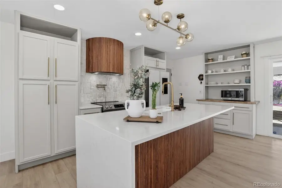 690 S Newark Court, Aurora, CO 80012 - #2