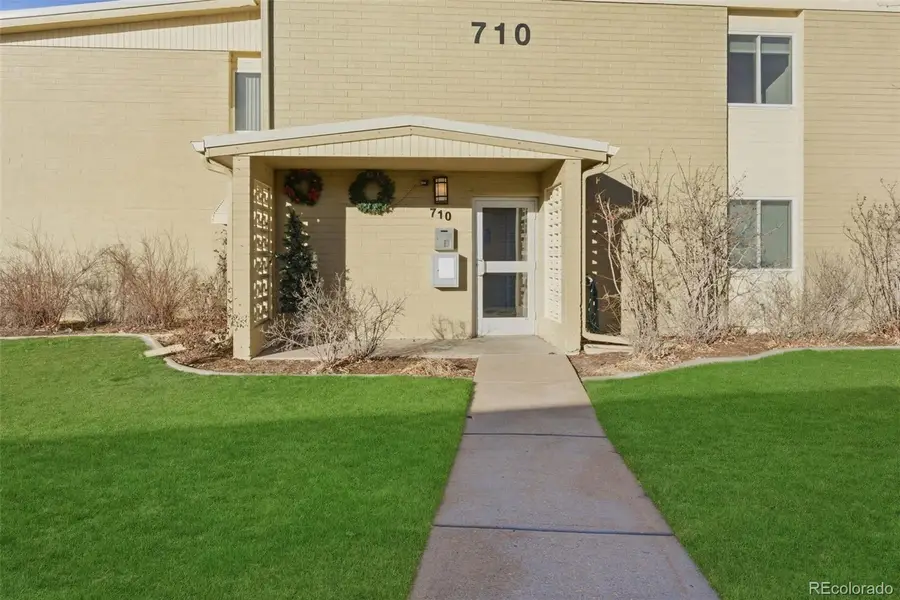 710 S Clinton Street #2B, Denver, CO 80247 - Image #2