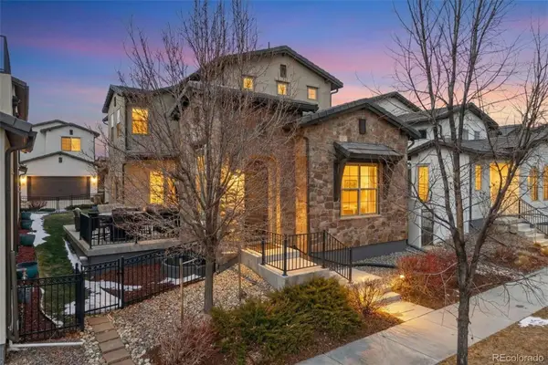 15527 W La Salle Place, Lakewood, CO 80228