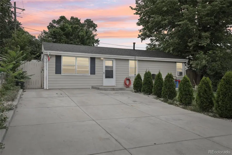 2940 W 54 Avenue, Denver, CO 80221 - Image #2