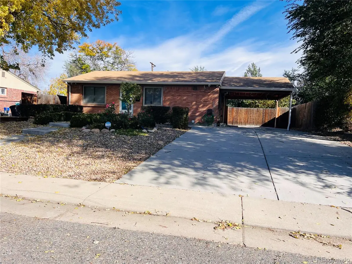 1322 Worchester, Aurora, CO 80011 - #1