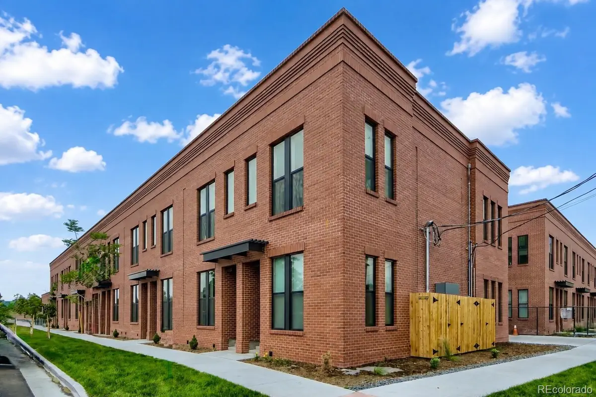 3314 Curtis Street, Denver, CO 80205 - #1