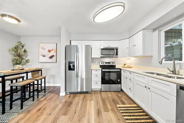 12093 W Cross Drive #204, Littleton, CO 80127