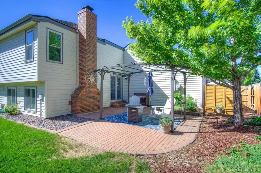 8707 W Glasgow Place, Littleton, CO 80128 - #2