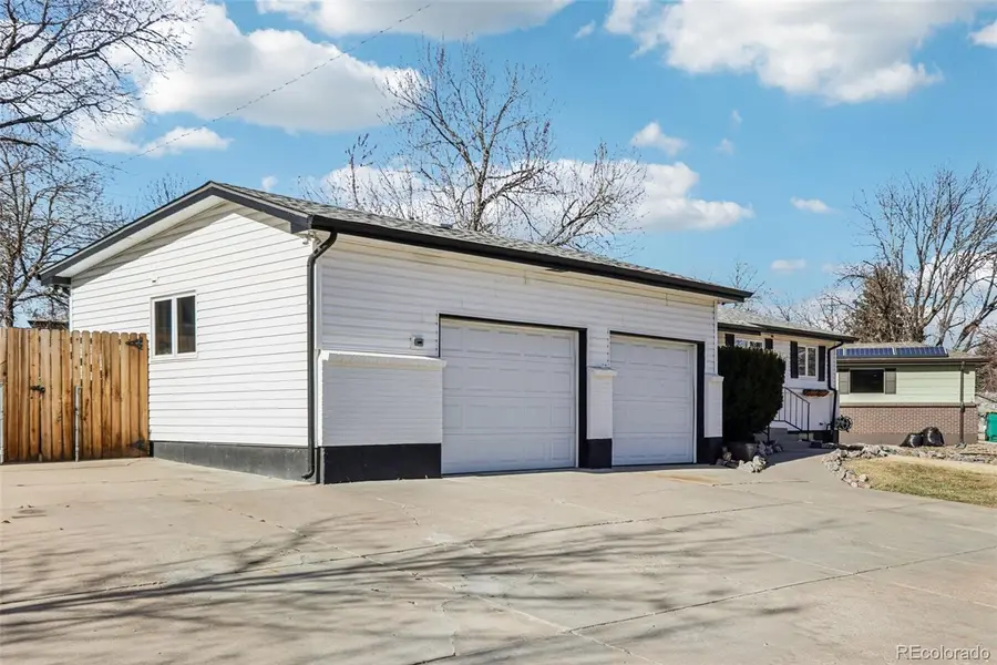 1825 S Saulsbury Court, Lakewood, CO 80232 - #3