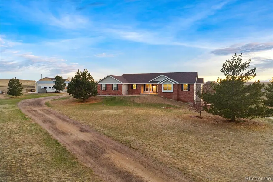 7150 Sunset Avenue, Elizabeth, CO 80107 - #2