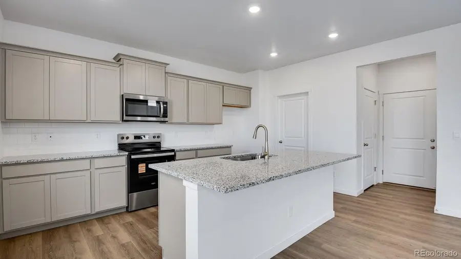 43112 Castle Stuart Street, Elizabeth, CO 80107 - #2