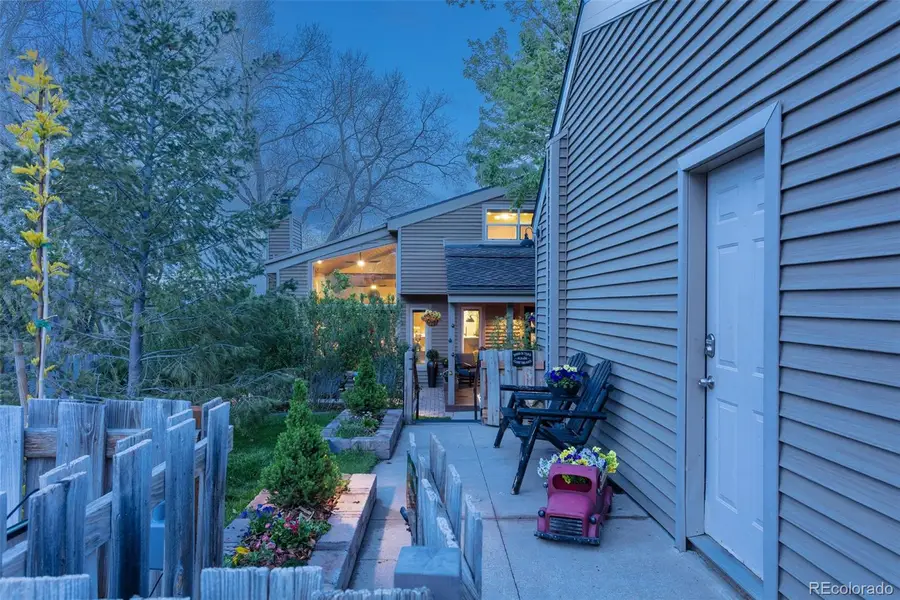 6876 Surrey Trail, Littleton, CO 80125 - #3